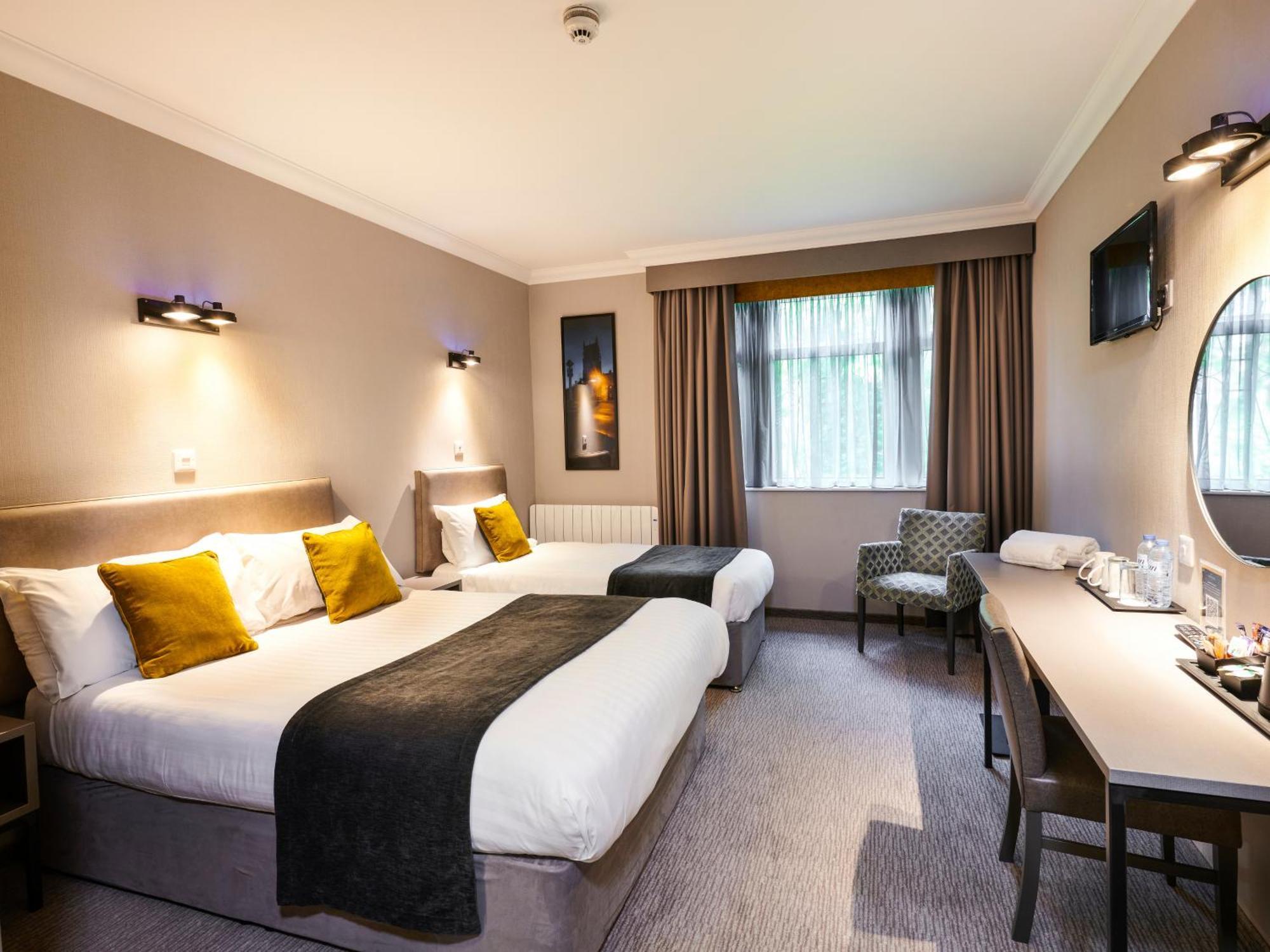 The Royal Toby Hotel Rochdale Luaran gambar