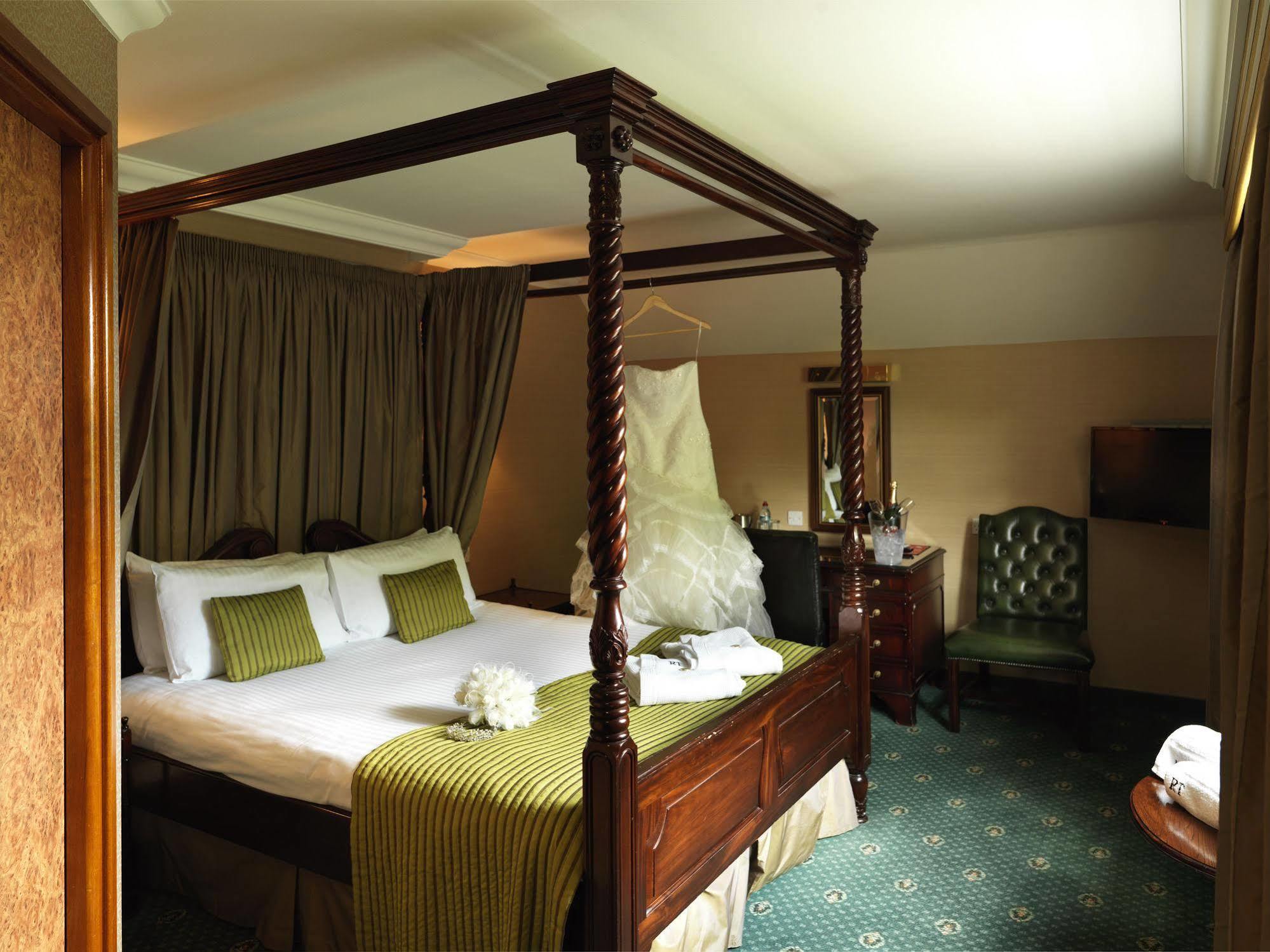 The Royal Toby Hotel Rochdale Luaran gambar
