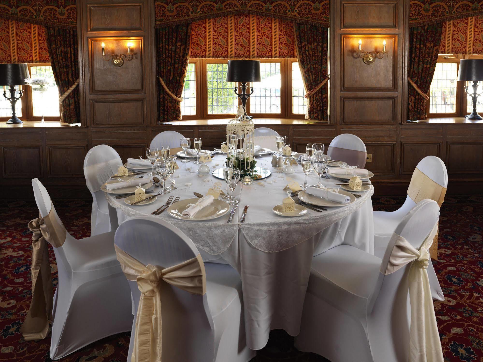 The Royal Toby Hotel Rochdale Luaran gambar